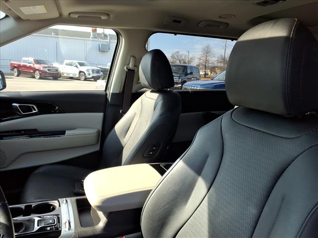 2023 Kia Carnival SX Prestige:1053U