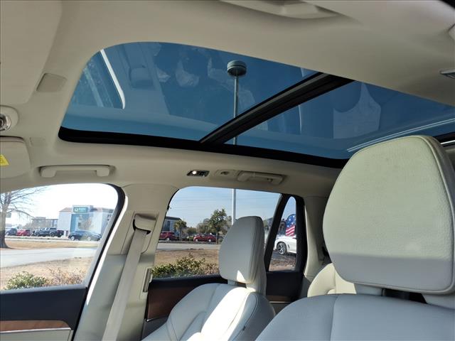 2022 Volvo XC90 Recharge Inscription Expression:1071U