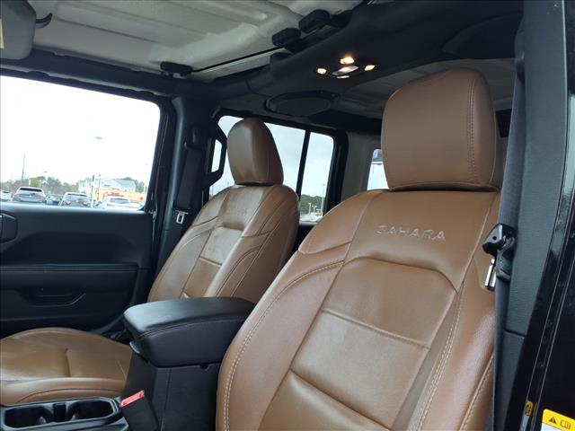 2020 Jeep Wrangler Unlimited Sahara:1035U