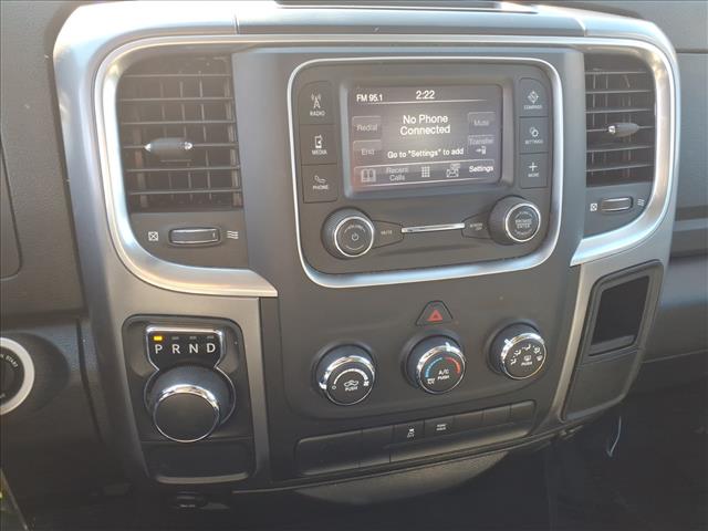 2022 RAM 1500 Classic SLT:1083U