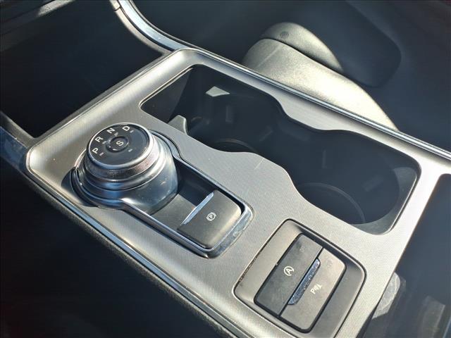2022 Ford Edge Titanium:1285U