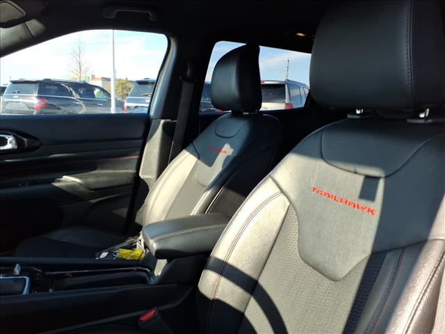 2024 Jeep Compass Trailhawk:1036U