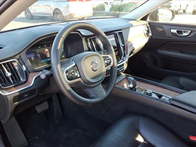 2024 Volvo S60 Plus Dark Theme:1102U