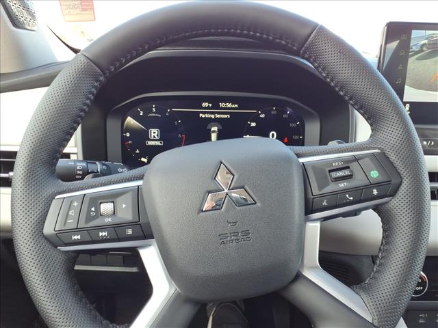 2026 Mitsubishi Outlander SE:1031N