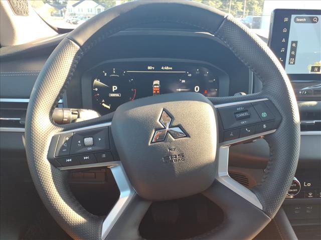 2026 Mitsubishi Outlander SE:1076N