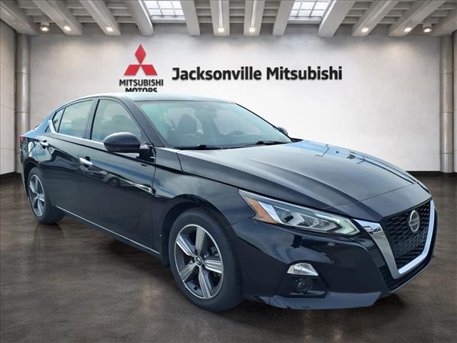 2022 Nissan Altima 2.5 SL  16823P