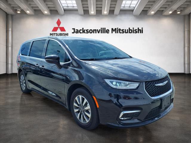 2024 Chrysler Pacifica Plug-In Hybrid Hybrid Select  1149U