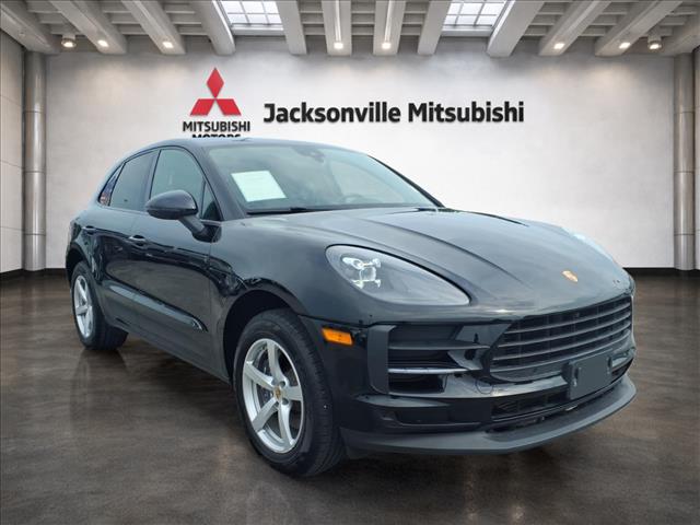 2021 Porsche Macan  1268U