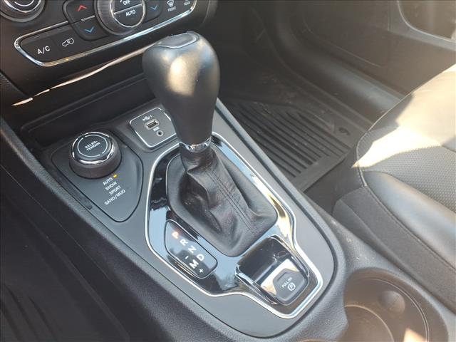 2023 Jeep Cherokee Altitude Lux:1081U