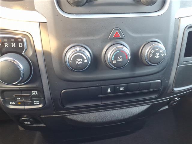 2024 RAM 1500 Classic SLT:1062U