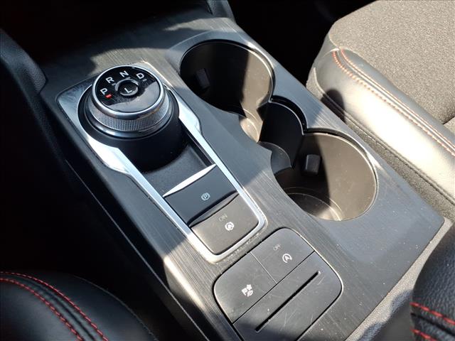 2025 Ford Escape ST-Line:1139U