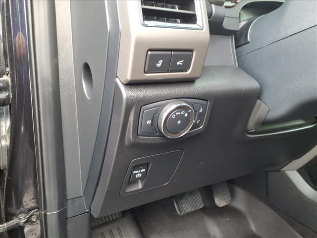 2021 Ford Expedition XLT:16966P