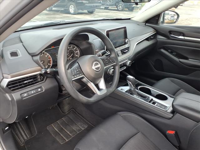 2023 Nissan Altima 2.5 SV:16981P