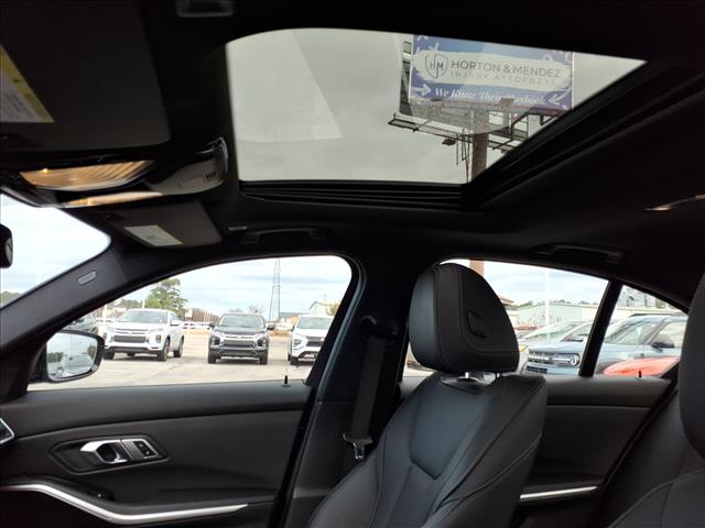 2023 BMW 3 Series 330e:1040U