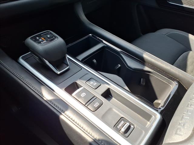 2024 Nissan Pathfinder SV:1136U