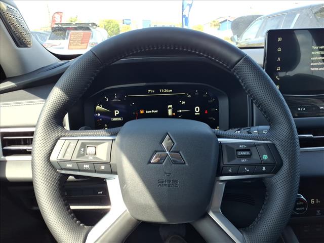 2026 Mitsubishi Outlander SE:1045N