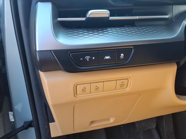 2022 Kia Carnival LXS:1086U