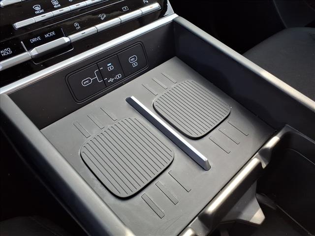 2025 Hyundai SANTA FE SE:1054U