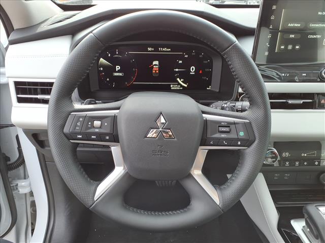 2025 Mitsubishi Outlander SE:2197M