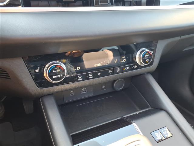 2024 Mitsubishi Outlander PHEV SE:1157U