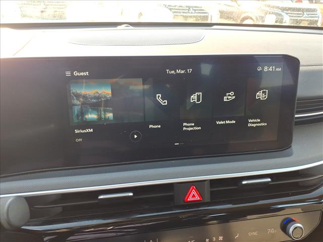 2025 Kia K5 LXS:1106U