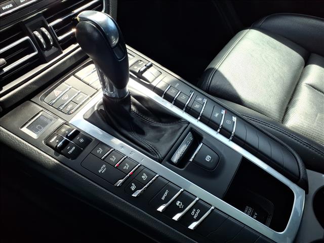 2021 Porsche Macan:1153U