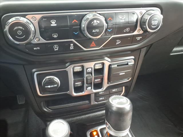 2020 Jeep Wrangler Unlimited Sahara:1035U