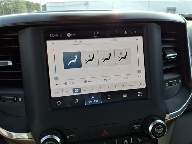 2022 RAM 1500 Laramie:1075U