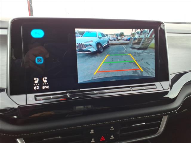 2025 Volkswagen Atlas Cross Sport 2.0T SE w/Technology:1105U