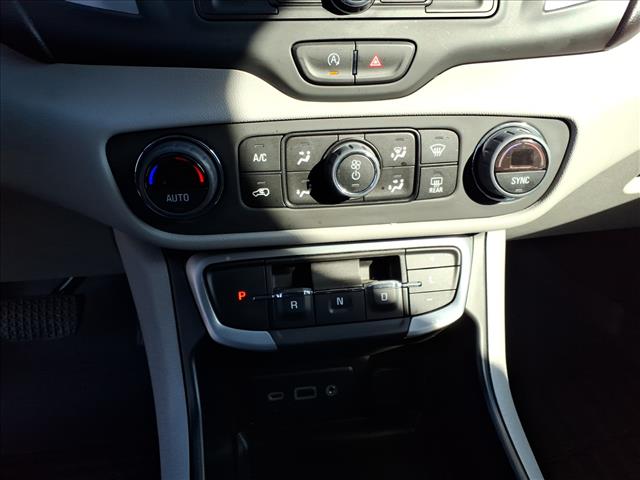 2023 GMC Terrain SLE:1025U