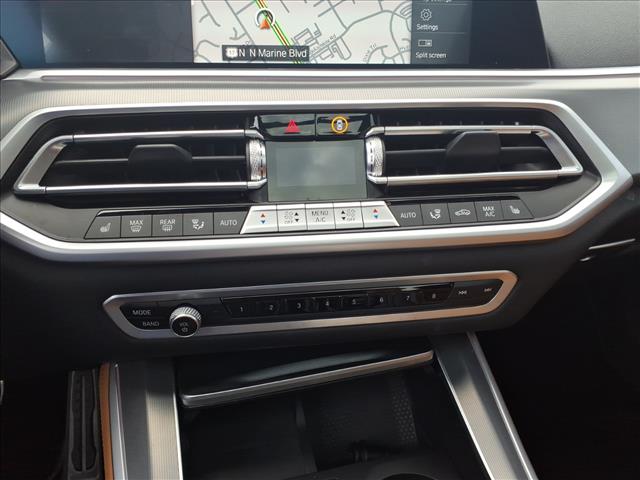 2022 BMW X5 sDrive40i:1017U