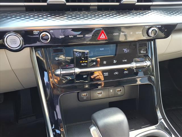 2023 Kia Carnival SX Prestige:1053U