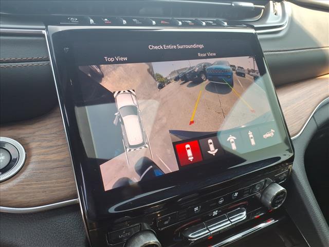 2023 Jeep Grand Cherokee Summit:1273U