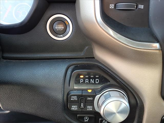 2022 RAM 1500 Laramie:1075U