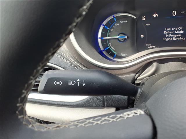 2024 Chrysler Pacifica Plug-In Hybrid Hybrid Select:1149U