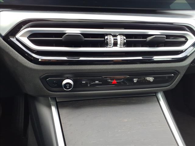 2023 BMW 3 Series 330e:1040U