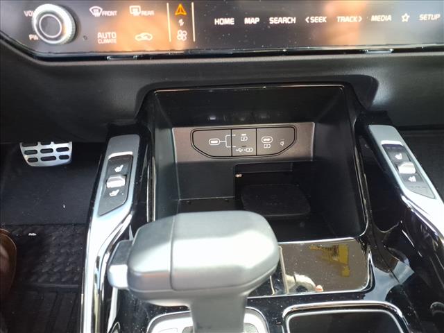 2024 Kia Sorento SX:1056U