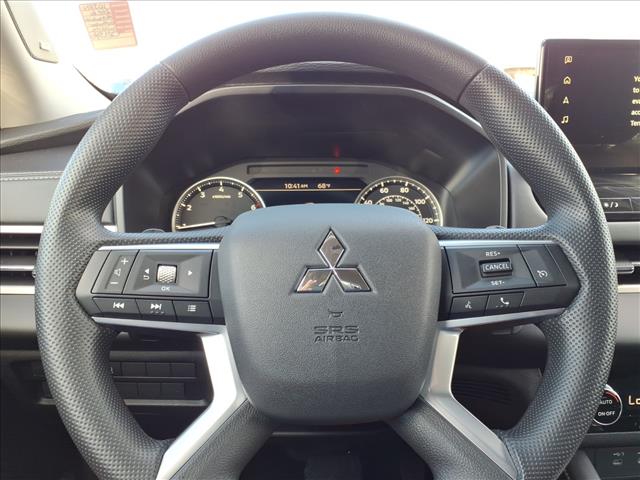 2026 Mitsubishi Outlander ES:1035N