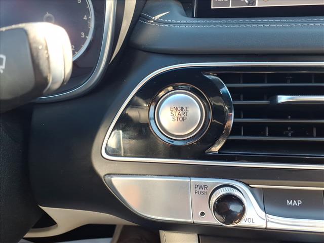 2022 Genesis G70 2.0T:1039U