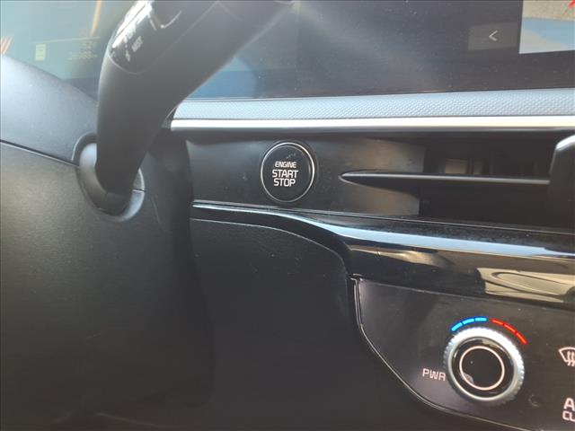 2025 Kia K5 LXS:1106U