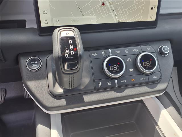 2025 Land Rover Defender S:1059U