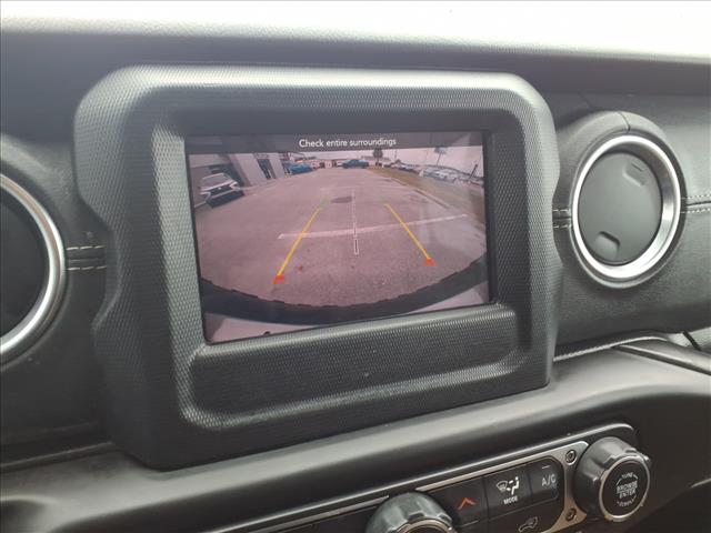 2020 Jeep Wrangler Unlimited Sahara:1035U