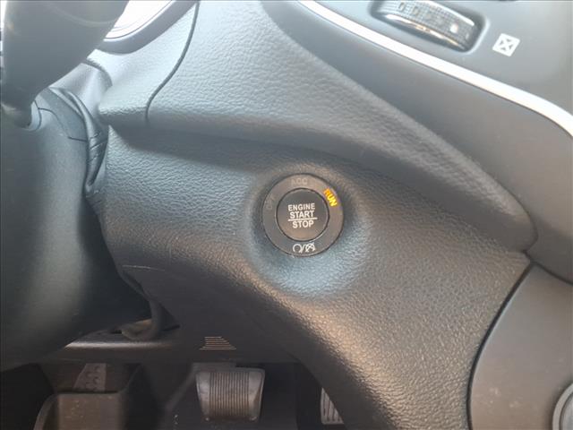 2023 Jeep Cherokee Altitude Lux:1081U