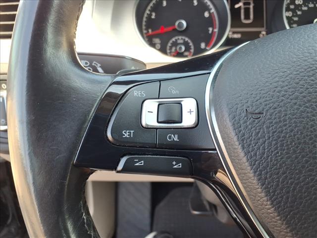 2016 Volkswagen Golf SportWagen TSI S:1143U