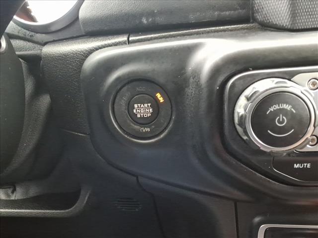 2020 Jeep Wrangler Unlimited Sahara:1035U