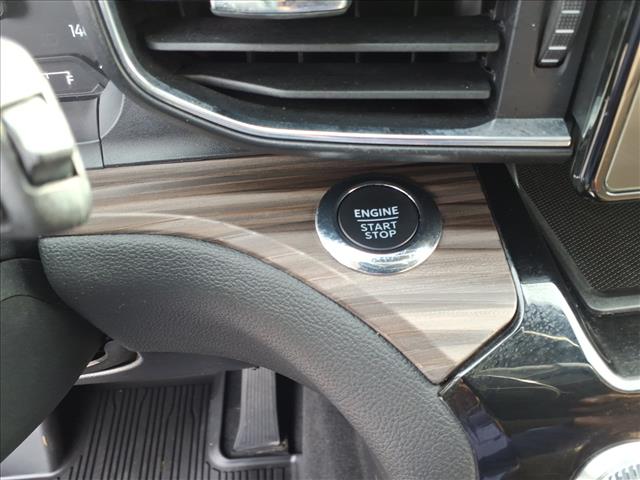 2022 Ford Explorer Limited:1026U