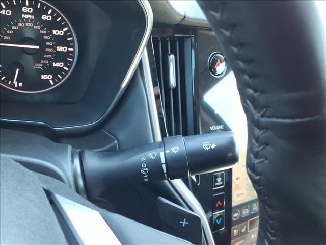 2023 Subaru Legacy Touring XT:1049U