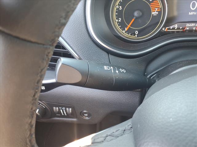 2023 Jeep Cherokee Altitude Lux:1081U