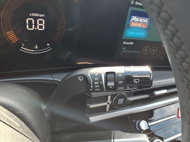 2025 Hyundai SANTA FE SE:1054U