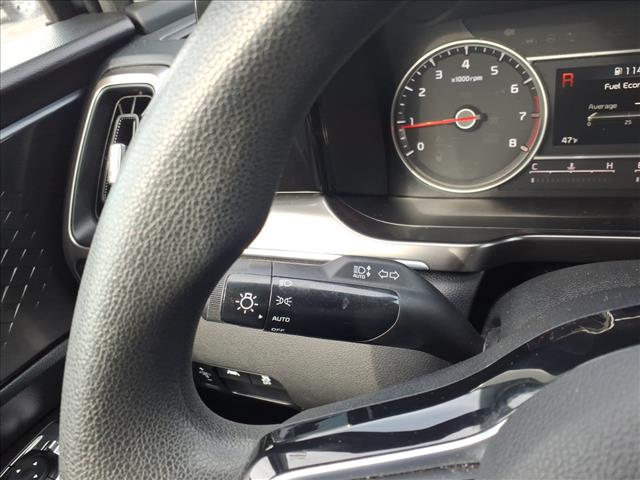 2022 Kia Sorento LX:16914T